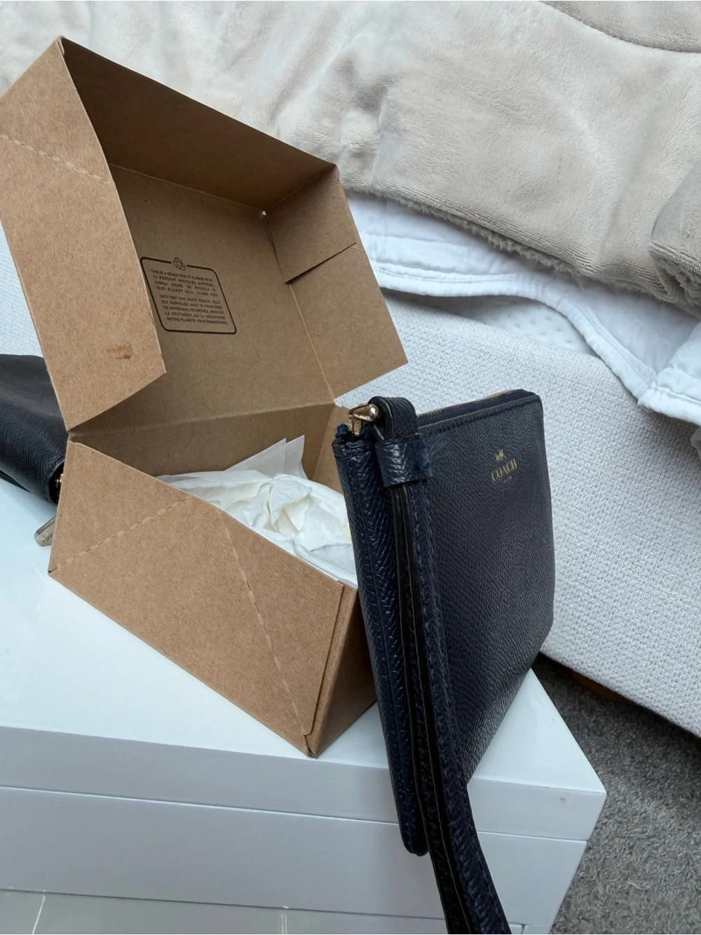 Coach Corner Zip Wristlet Black Crossgrain Leather Gold Hardware
